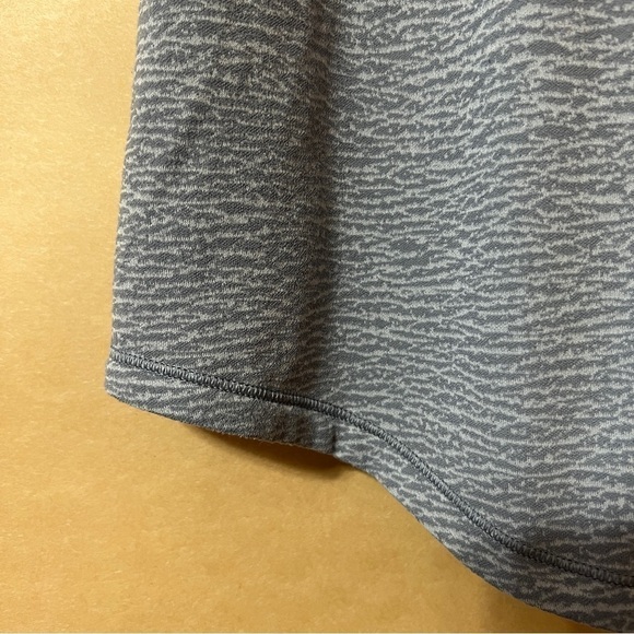 Lululemon | Lost In Pace Short Sleeve Tee Sheer Luon Pebble Jacquard V2 Size 12 - Picture 5 of 8